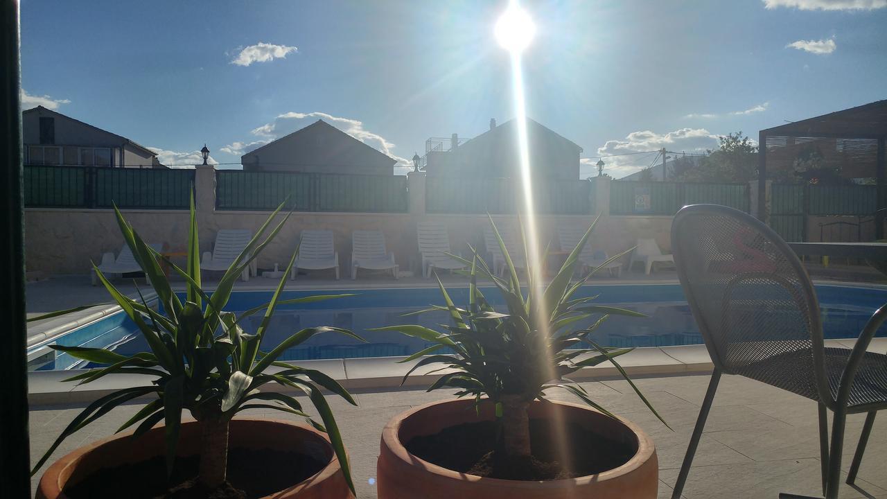 Villa Iva-Dom Kastela Exterior photo